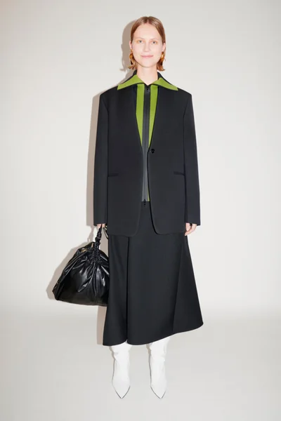 Look 13
